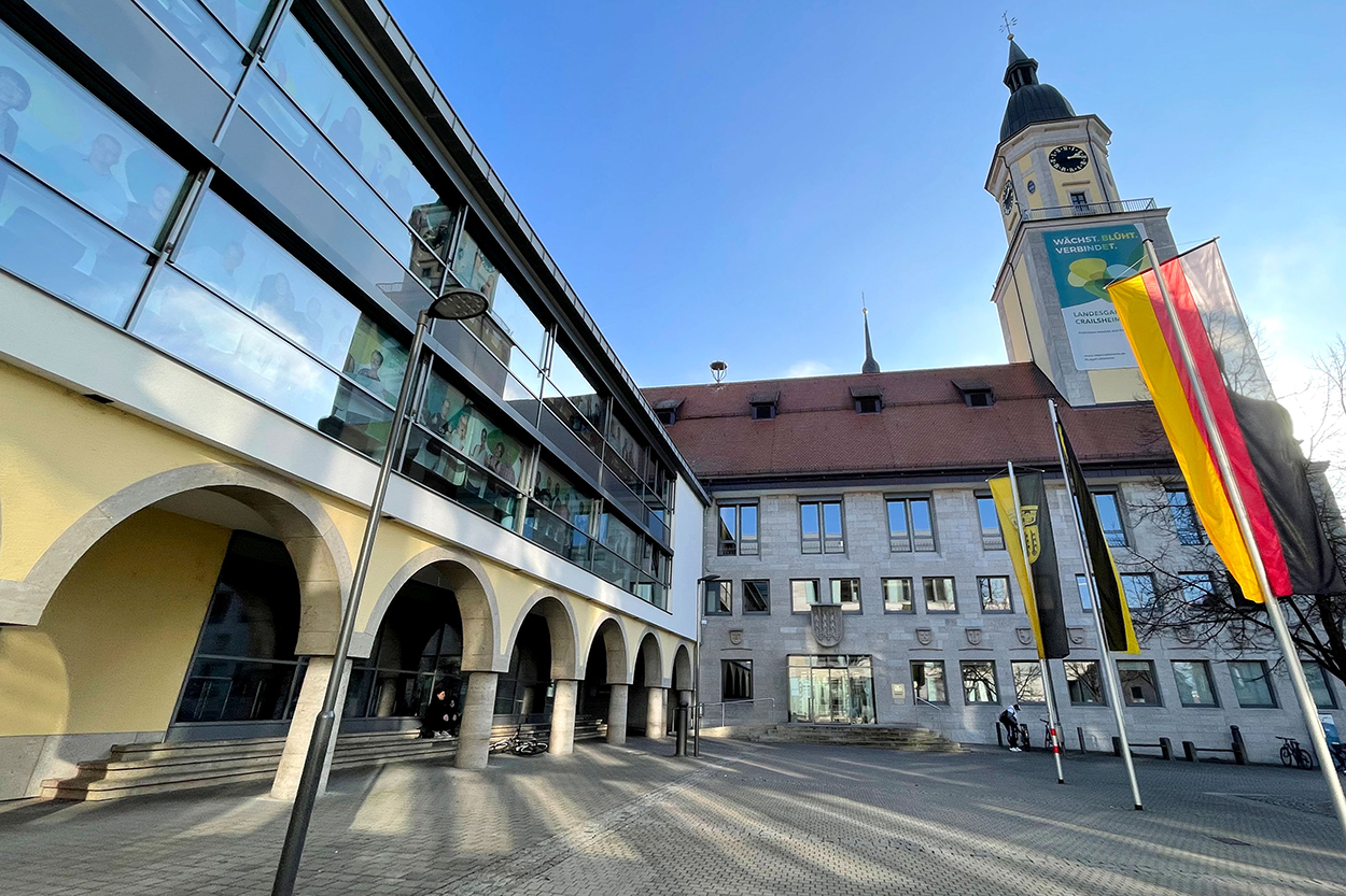 Das Rathaus Crailsheim vom Marktplatz aus fotografiert.
